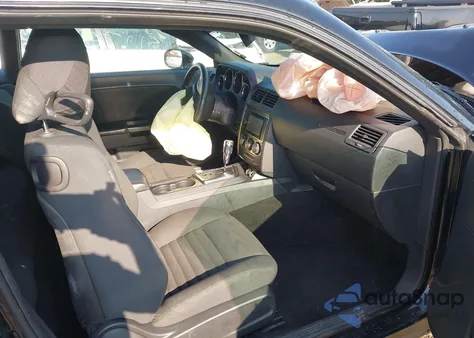 2013 Dodge Challenger Sxt из США, поврежденный, VIN 2C3CDYAG2DH511761